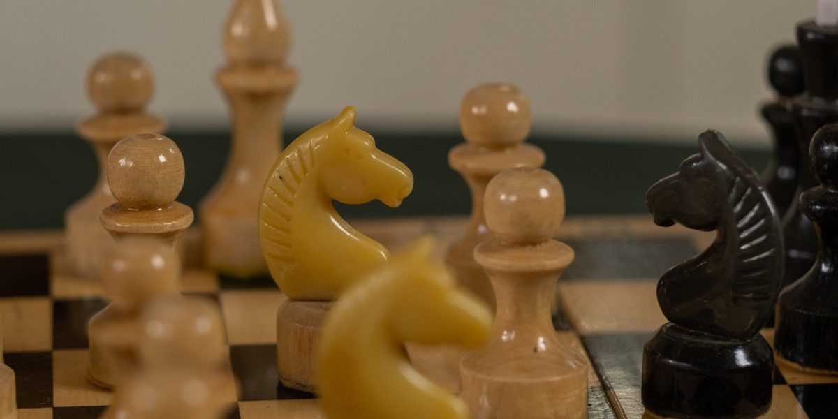 This article explains how to use Stockfish Online not just as a chess engine but as a structured brain-training tool. It walks you through practical methods—upl...